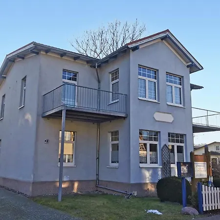 Koelpinseeusedom شقة