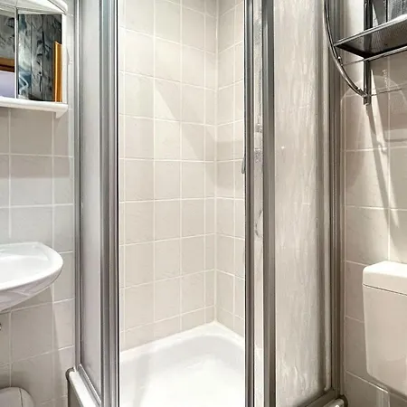 Koelpinseeusedom דירה *